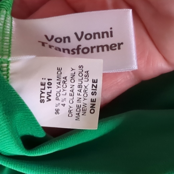 Von Vonni Transformer Dress Hi Lo - Picture 11 of 11